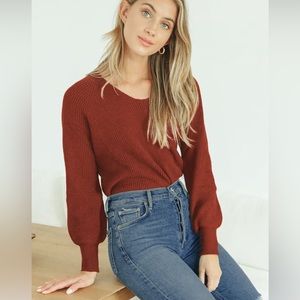 Lulu’s balloon-sleeve knit rust sweater